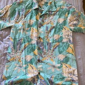 Tropical short sleeve button down mens small